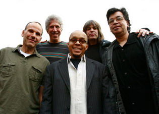 Yellowjackets with Mike Stern